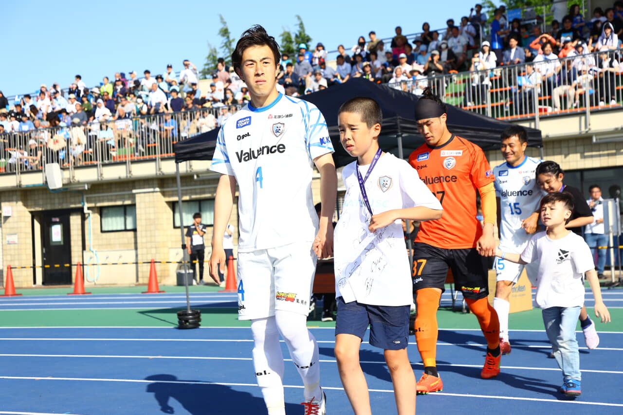 5/4(日)南葛SC vs 桐蔭横浜大学FC「エスコート キッズ」募集のお知らせ